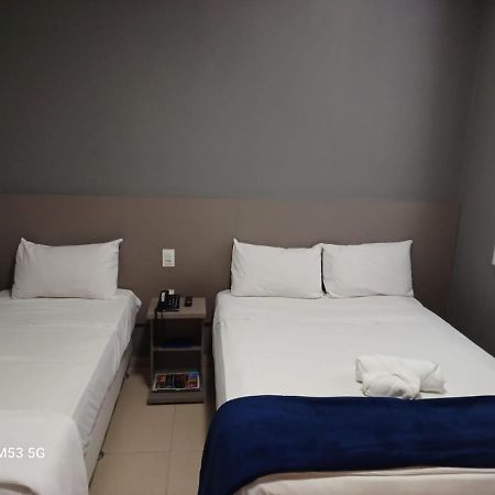 Ribs Hotel Піуі Екстер'єр фото