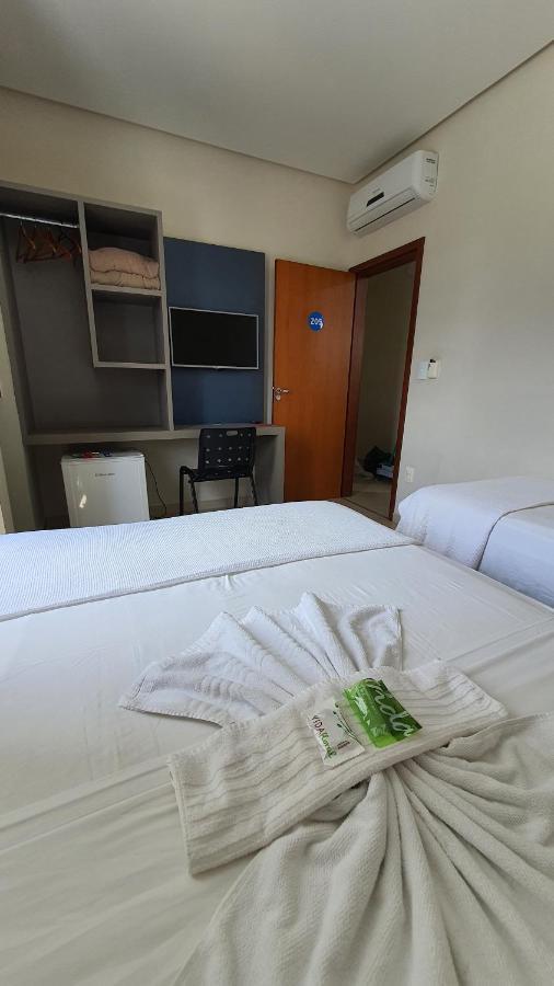 Ribs Hotel Піуі Екстер'єр фото