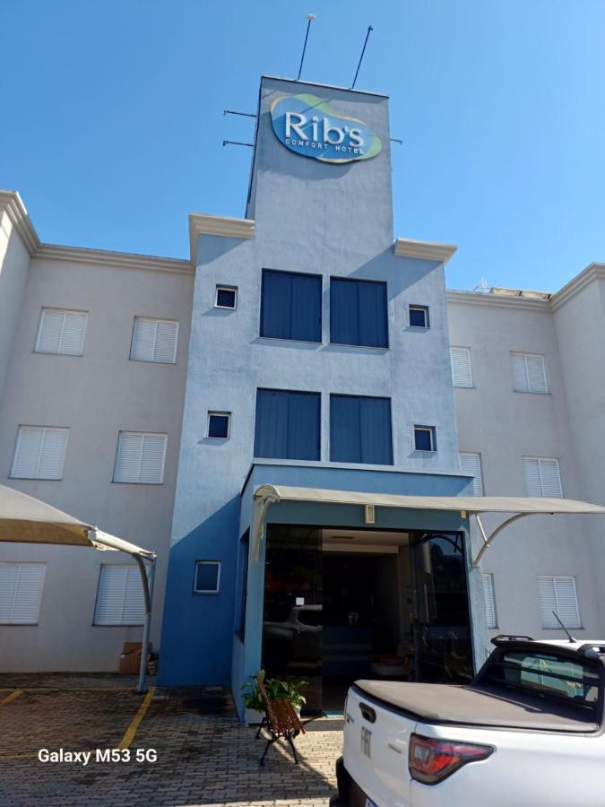 Ribs Hotel Піуі Екстер'єр фото